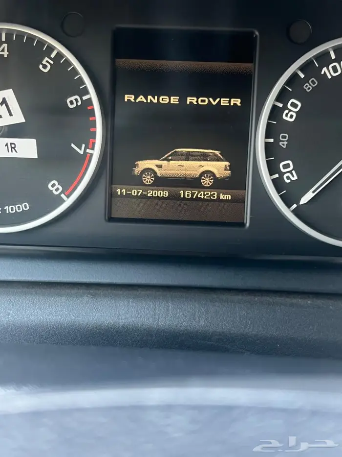 للبدل رنج روفر سبورت نظيف جدا ومصيون  2010 2