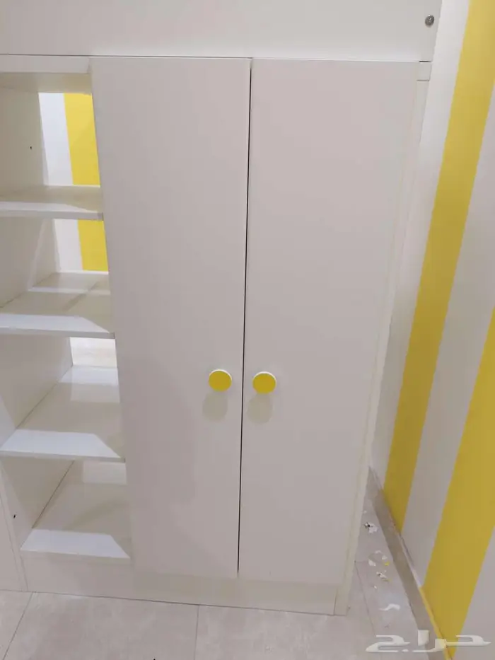 سرير نوم للأطفال مع مكتب من أيكيا 0