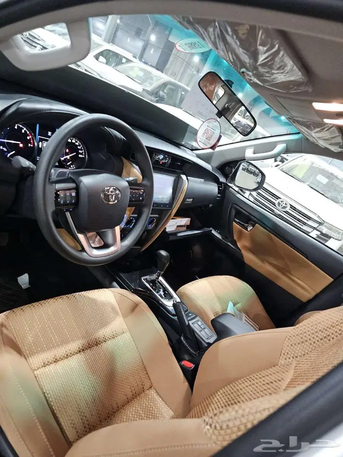 تويوتا فورتشنر بنزين GX2 دبل موديل 2025 -- 7