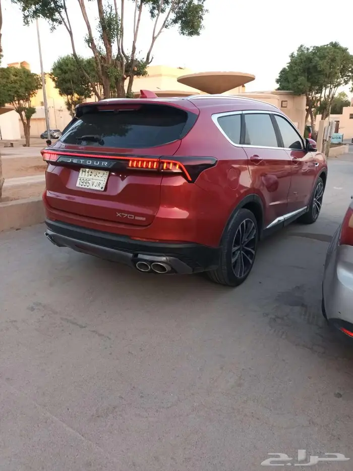 شيري جيتور X70 بلس موديل 2022 3