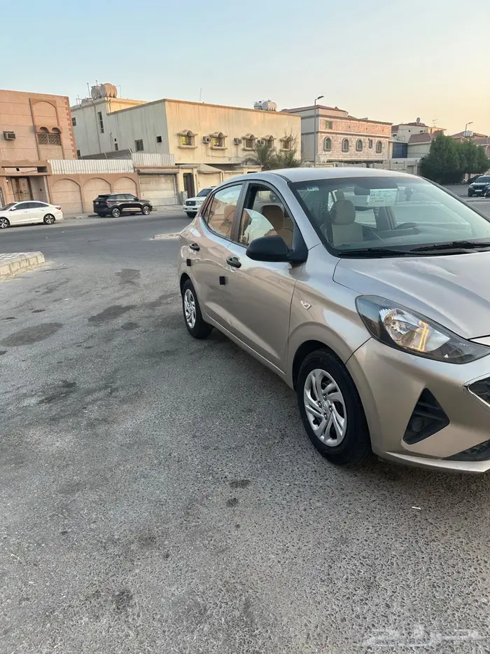 ايتين 2022 اللون ذهبي 7