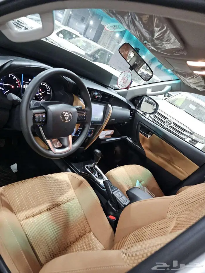 تويوتا فورتشنر بنزين GX2 دبل موديل 2025 5