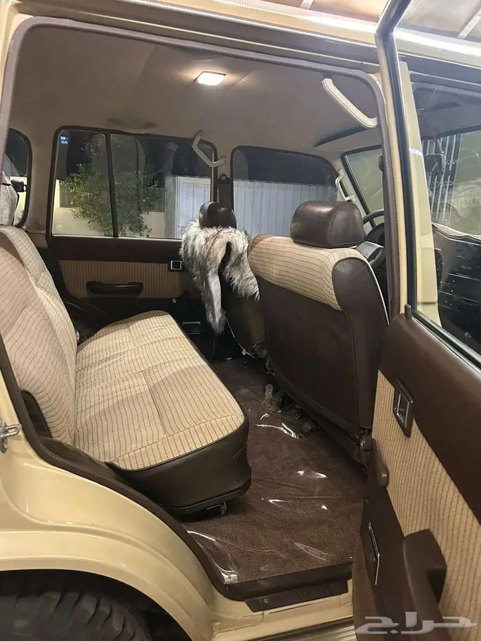 جيب صالون جكس مخزن 21