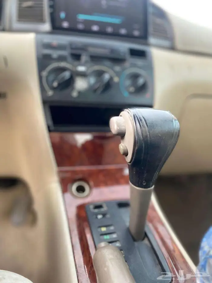 للبيع كورلا 2002 2