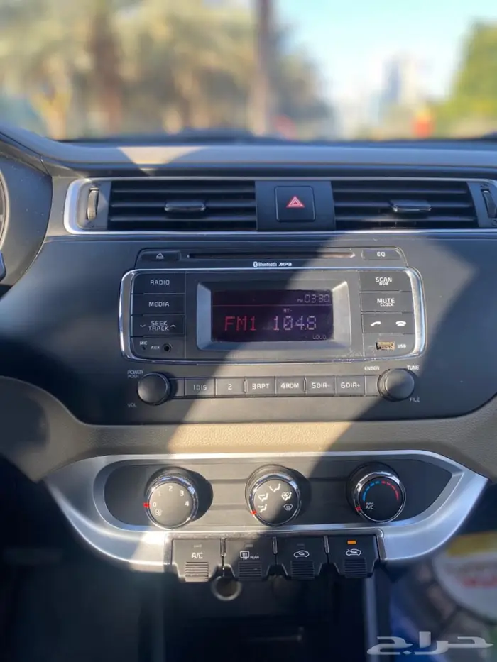 كيا ريو هاتشباك 2017 7