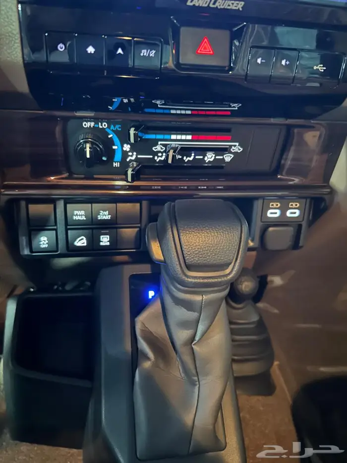 تويوتا ربع تماتيك بنزين مديل 2024 فل كامل 12