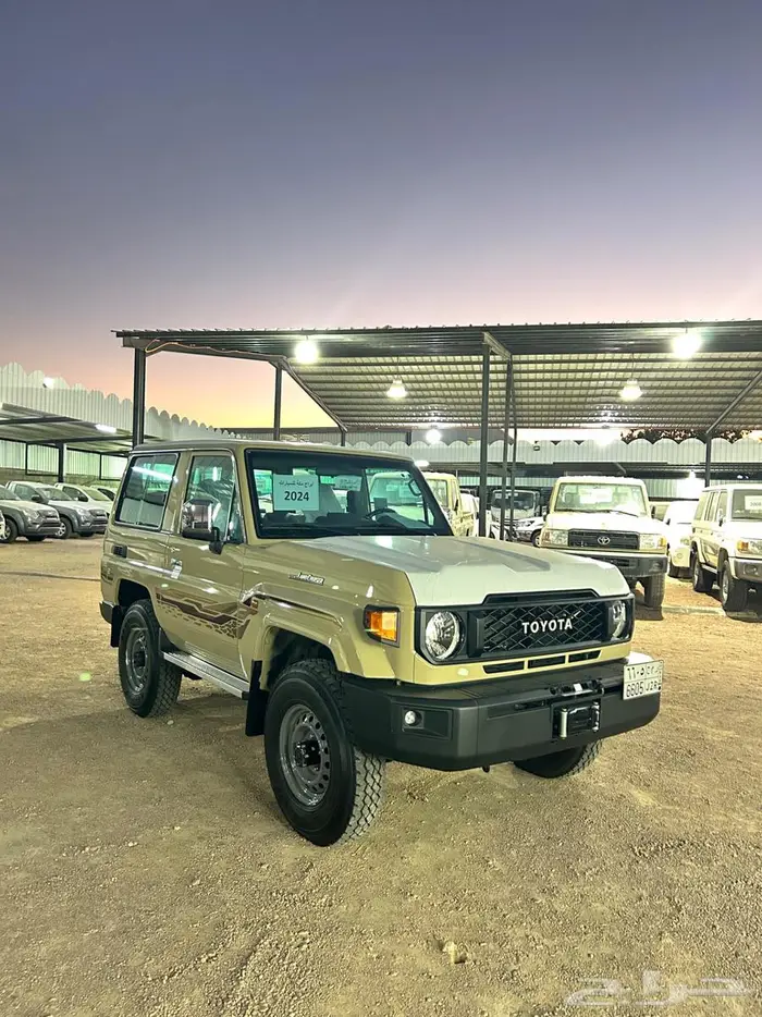 تويوتا ربع تماتيك بنزين مديل 2024 فل كامل 2