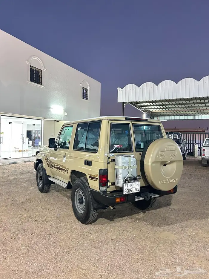 تويوتا ربع تماتيك بنزين مديل 2024 فل كامل 3