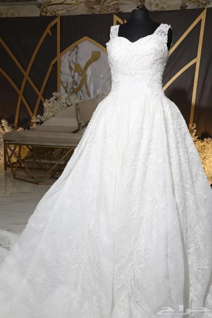 فستان عروس فاخر 2