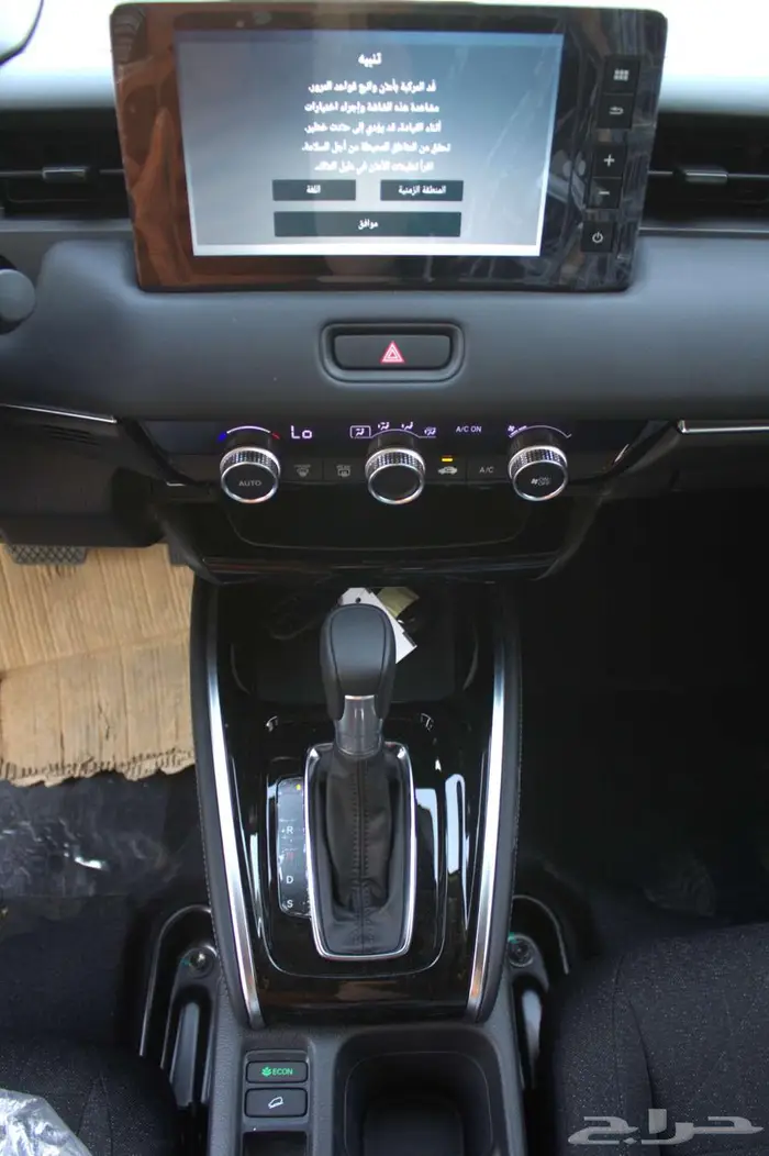 هوندا HR-V نص فل LX م2025 14