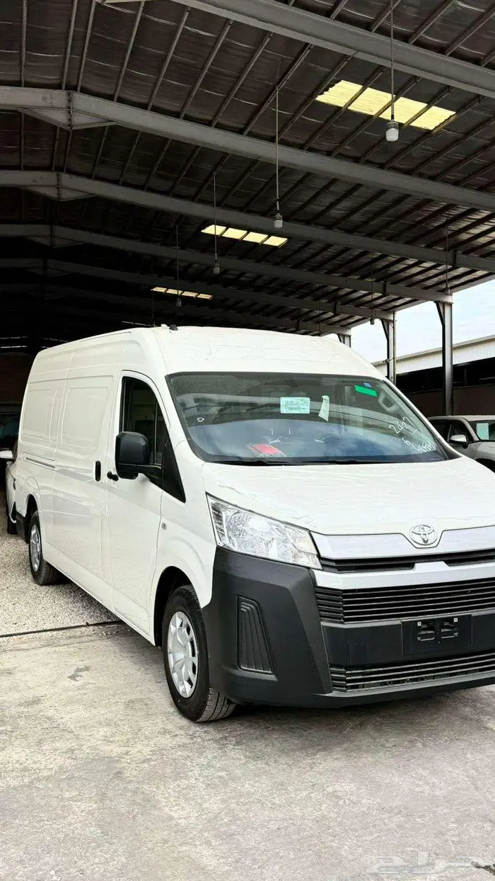 عرض خاص باص بضاعه سقف مرتفع 2026 ديزل قير اتوماتيك 167 شامل 4