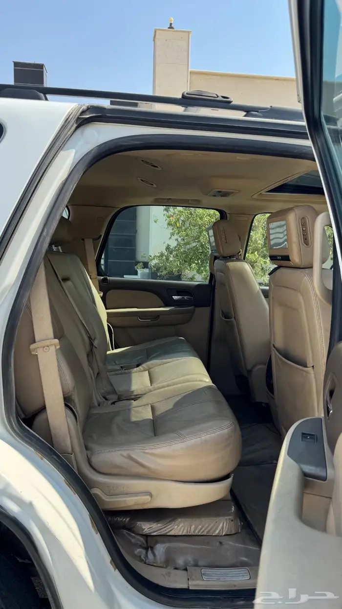 للبيع تاهو 2009 Z71 9