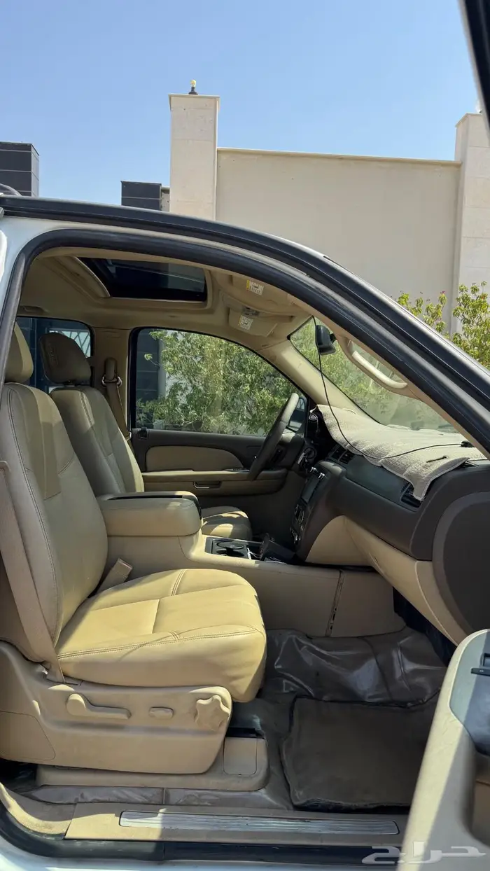 للبيع تاهو 2009 Z71 1