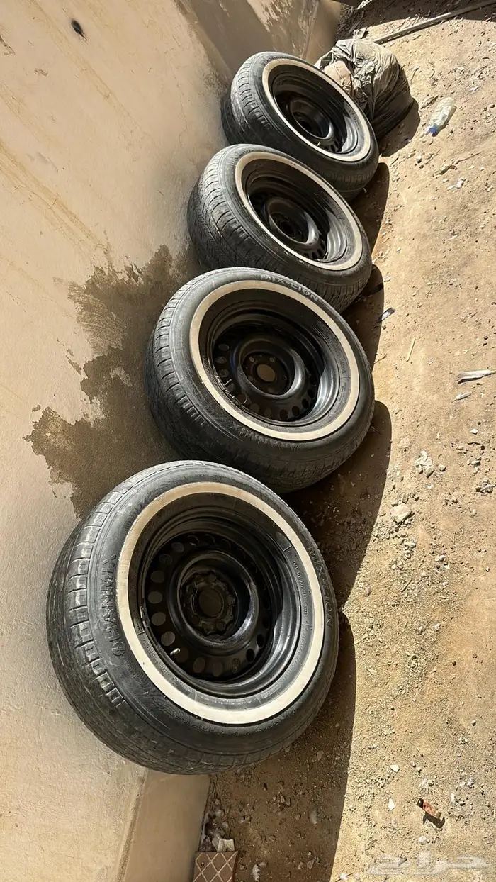 للبيع جنوط مرسيدس وكفرات خط 0