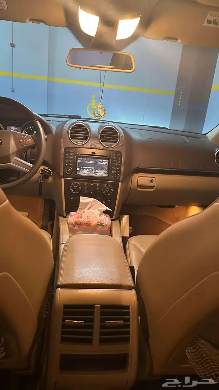 مرسيدس جيب GL450 فل كامل استخدام 32