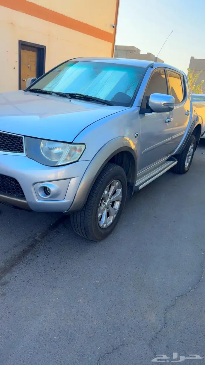 بيك أب ميستوبيشي GLX فل كامل دبل 7