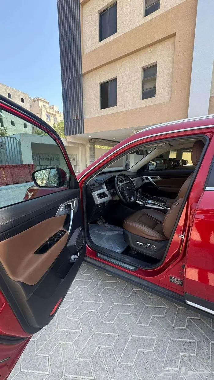 جيلي ازكارا 2018 10