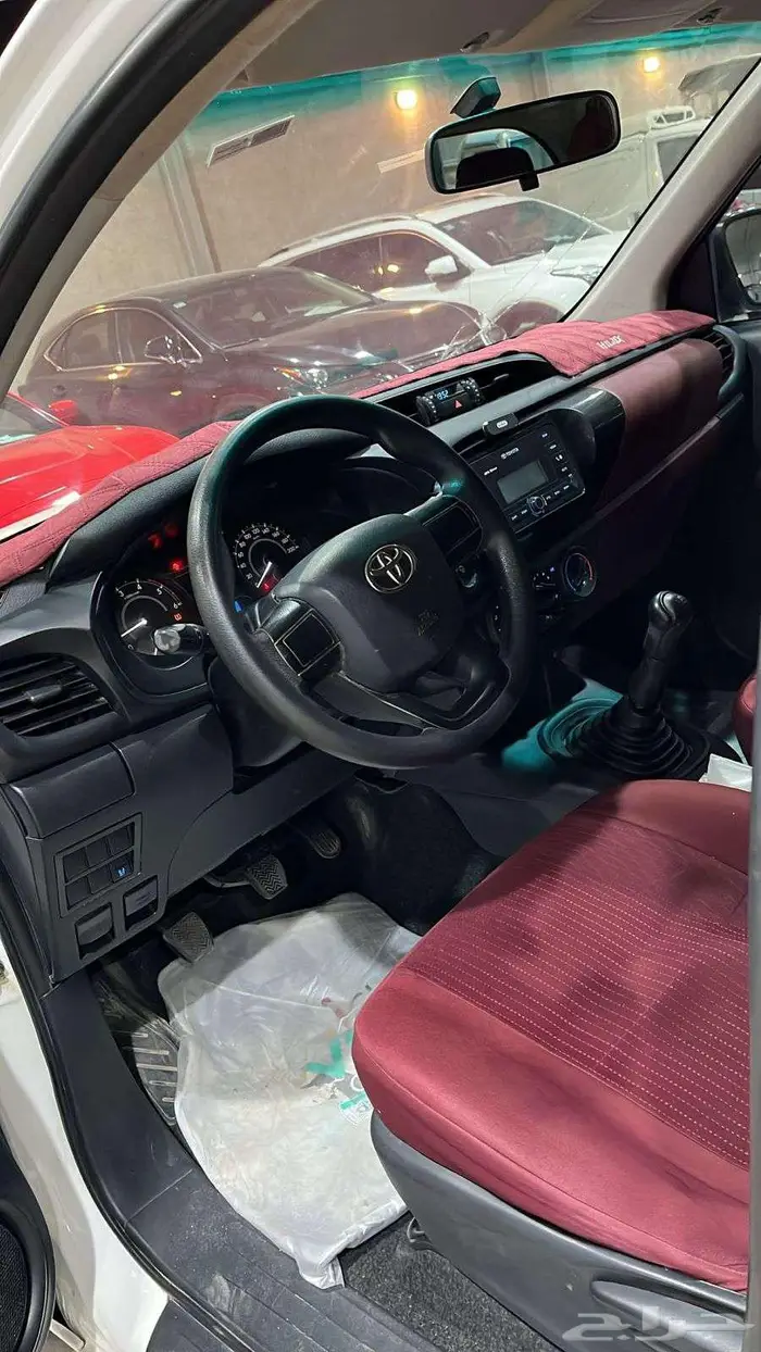 تويوتا هايلوكس GL ديزل بدون دبل سعودي موديل 2022 5