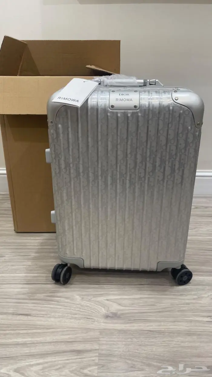 حقيبة سفر ريموا ديور 0