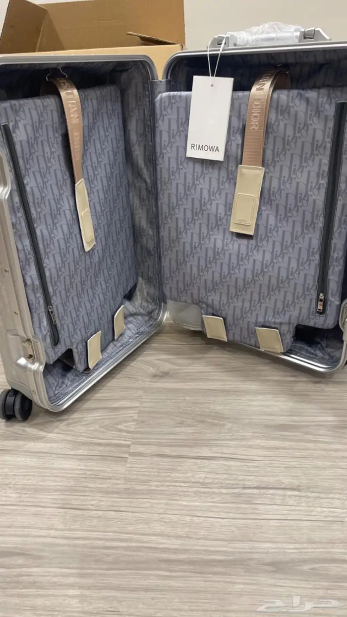 حقيبة سفر ريموا ديور 2