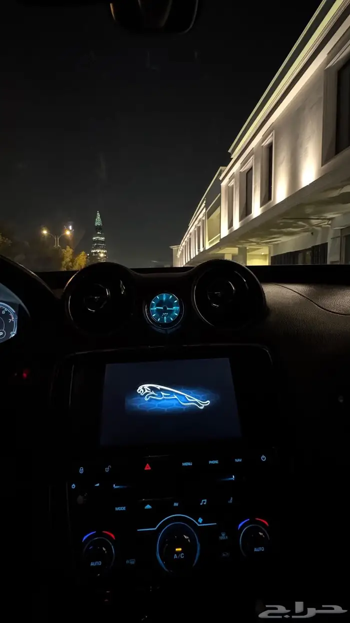 جاكوار XJL 3.0 سوبرتشارج موديل 2015 7