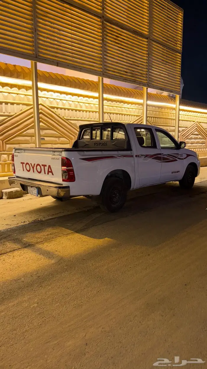 للبيع هايلكس 2015 2