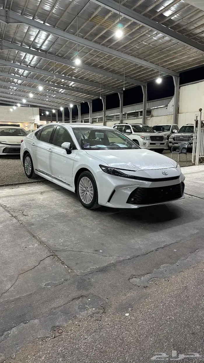 كامري LE نص فل سعودي 2025 1