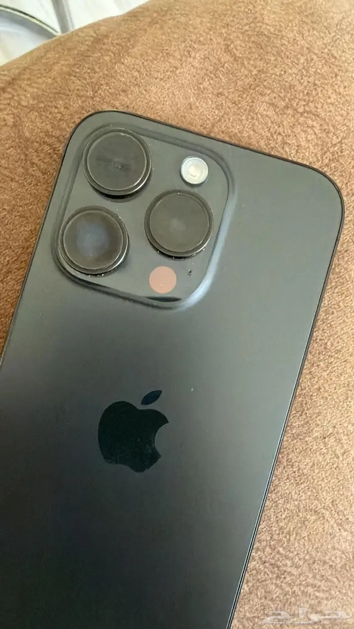 ايفون 15 برو نظيف 8