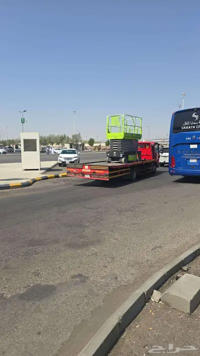 Scissor lift for rent سيزر لفت للايجار الشهري واليومي index