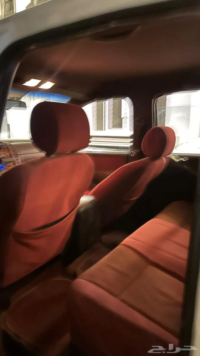 نيسان نيفارا موديل 2010 12