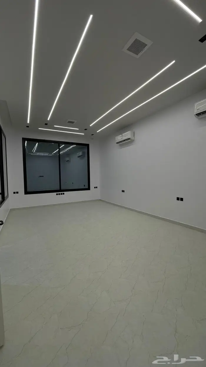 للايجار استراحتين عزاب جديده في مخطط لولوة الخزامى 7