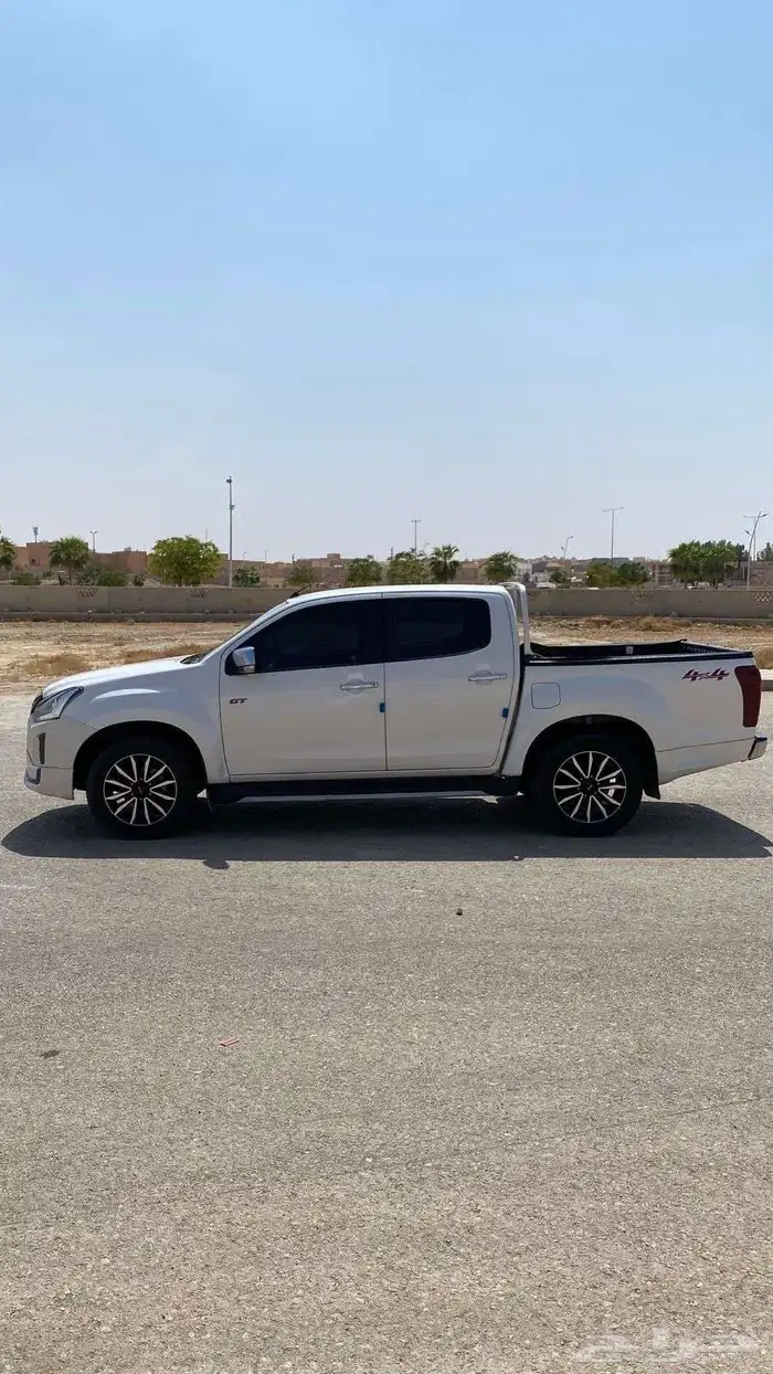 ايسوزو ديماكس جي تي 2020 6