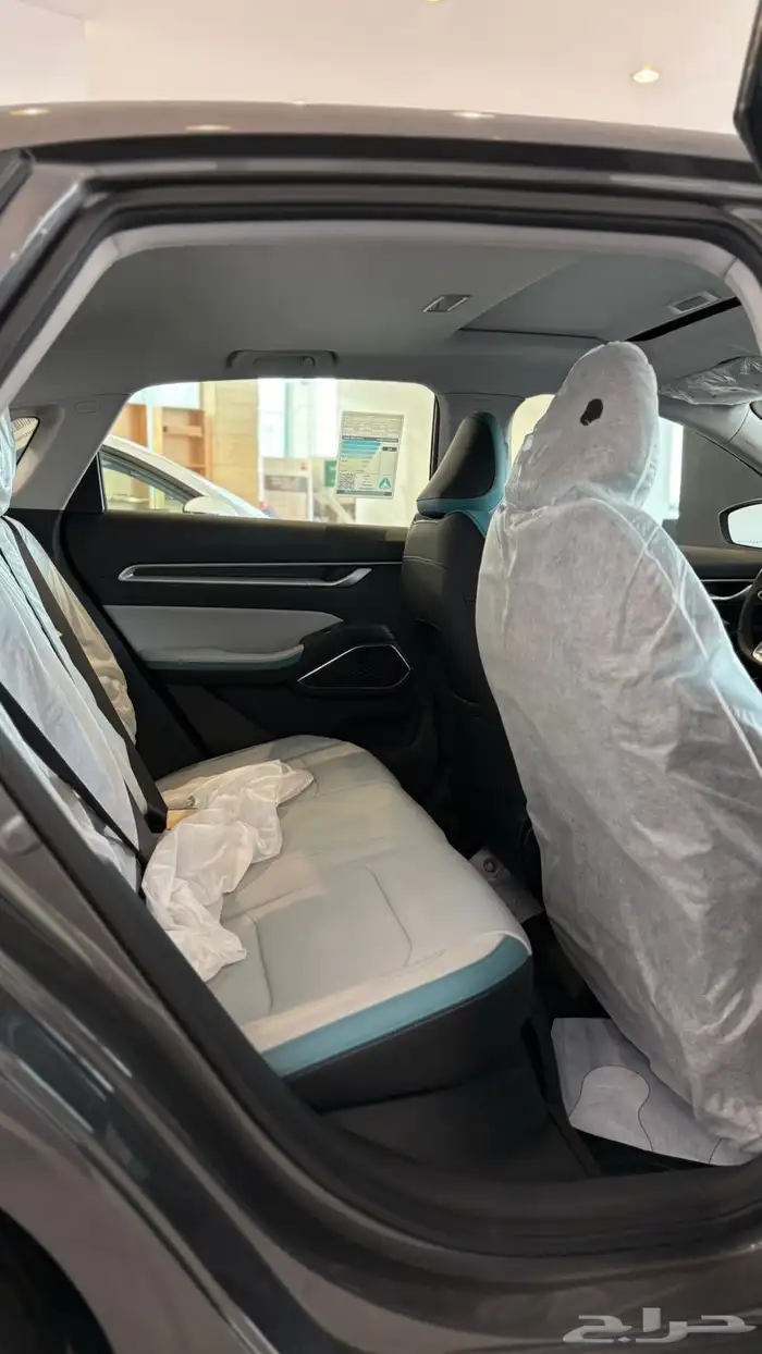 جيلي اميقراند 2025 فل بسعر حصري 5