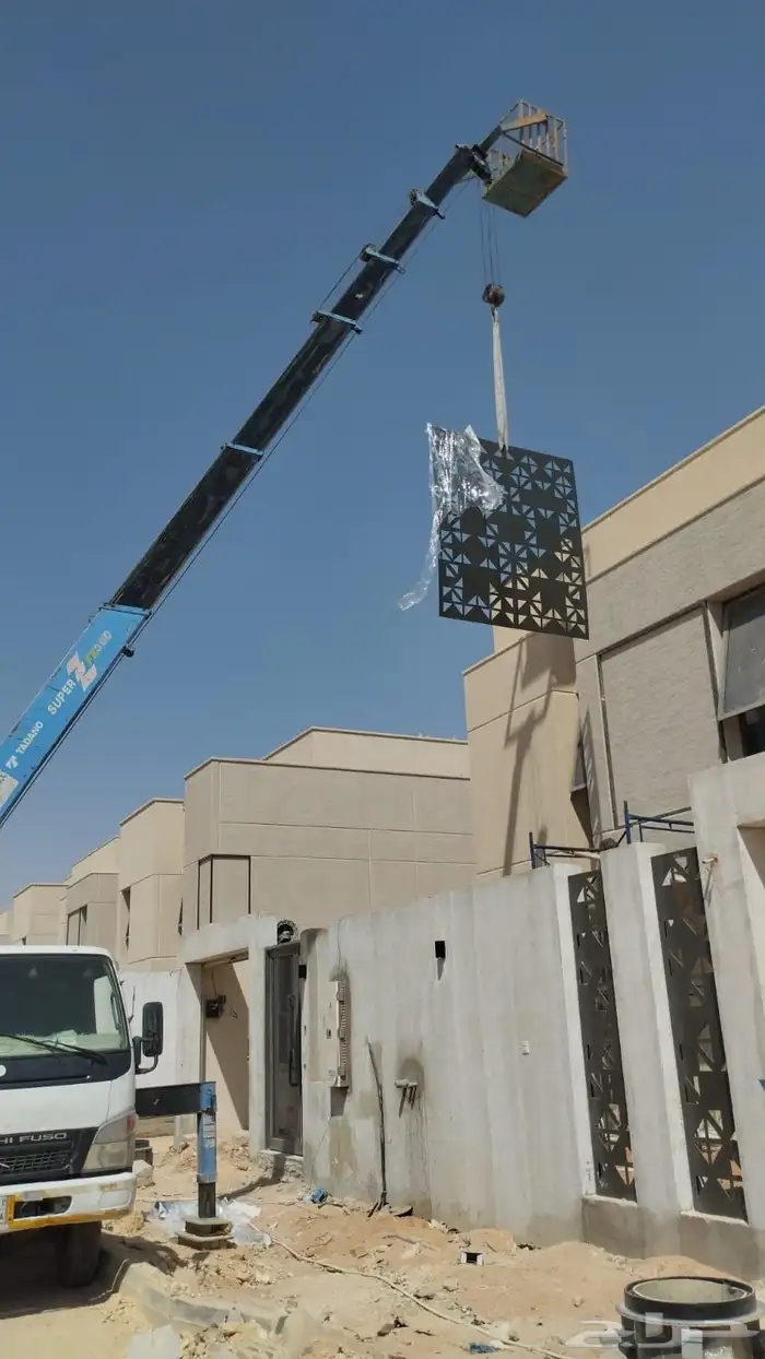 رافعه ونش و كرين سبعة وسطحه ثلاثه طن ايجار يوميات مشاوير 0