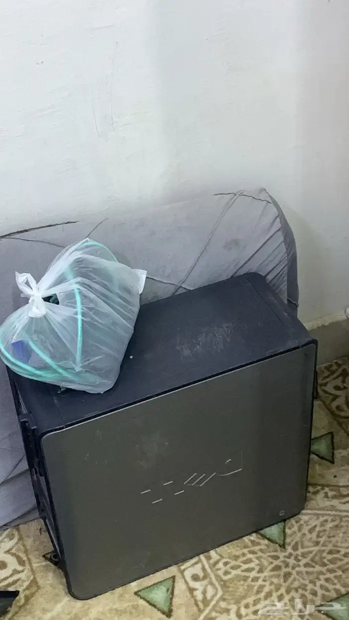 كمبيوتر وشاشه مع ملحقاته ديل 1