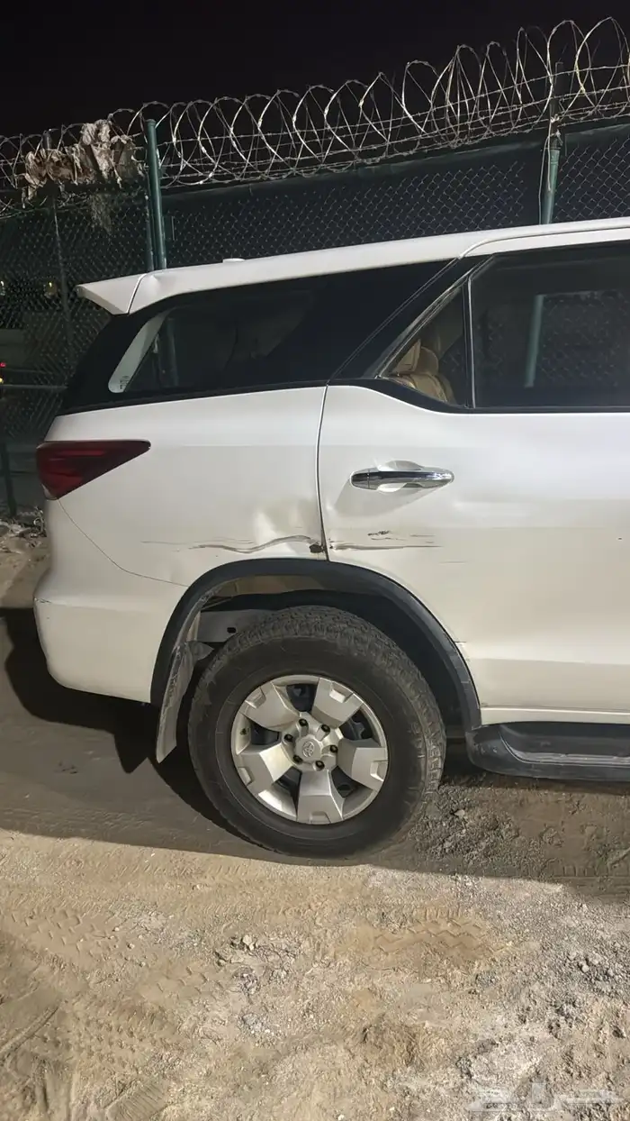 فورتشنر 2016 دبل قير اتوماتيك مفحوص في حاله الوكالة 4