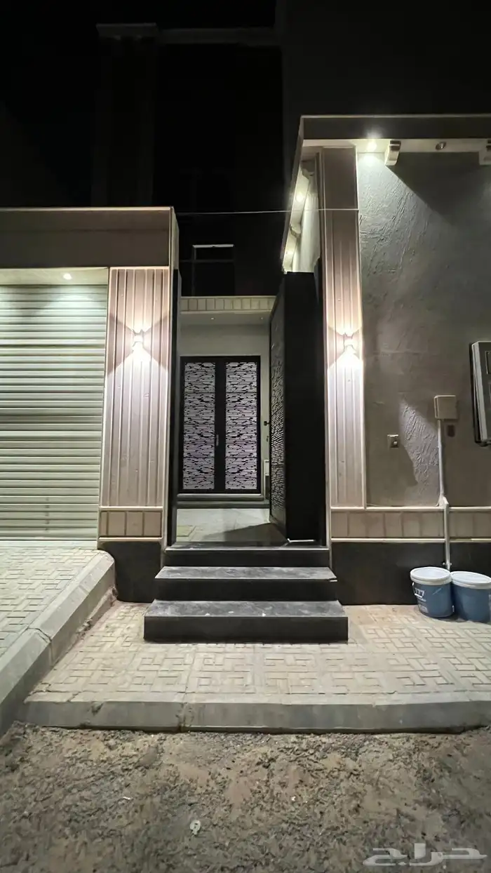 فيلا للإيجار حي تنال الرمال 10