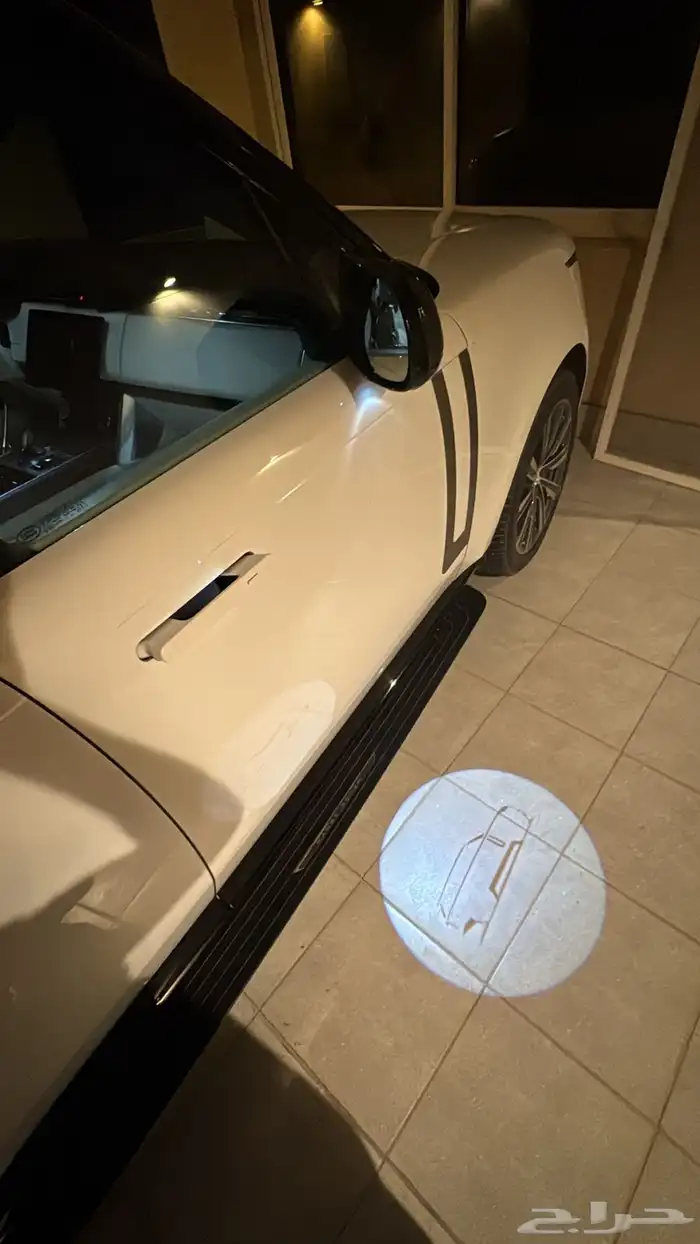 رنج روفر Vogue 2022 10