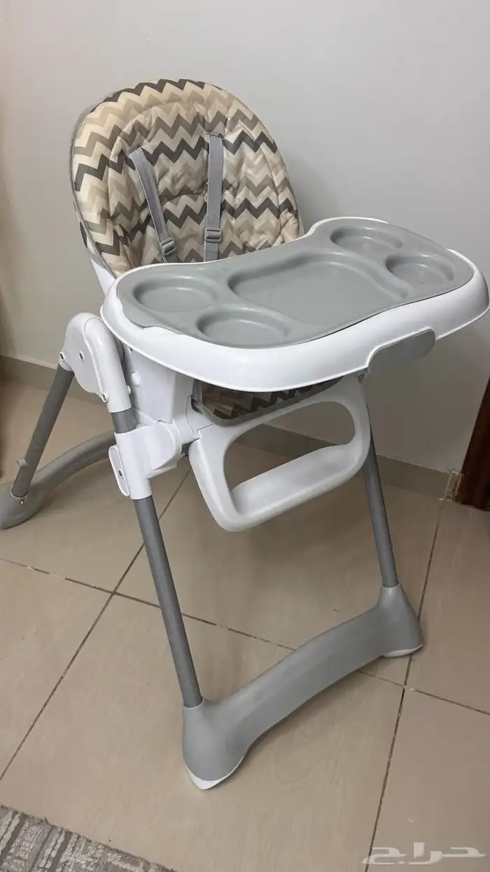 اثاث منزل سيت اب طاوله اطفال طاولات طعام و سجاد 1