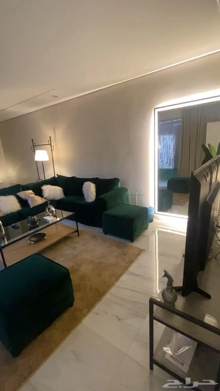 شقه في شارع الجيش 1