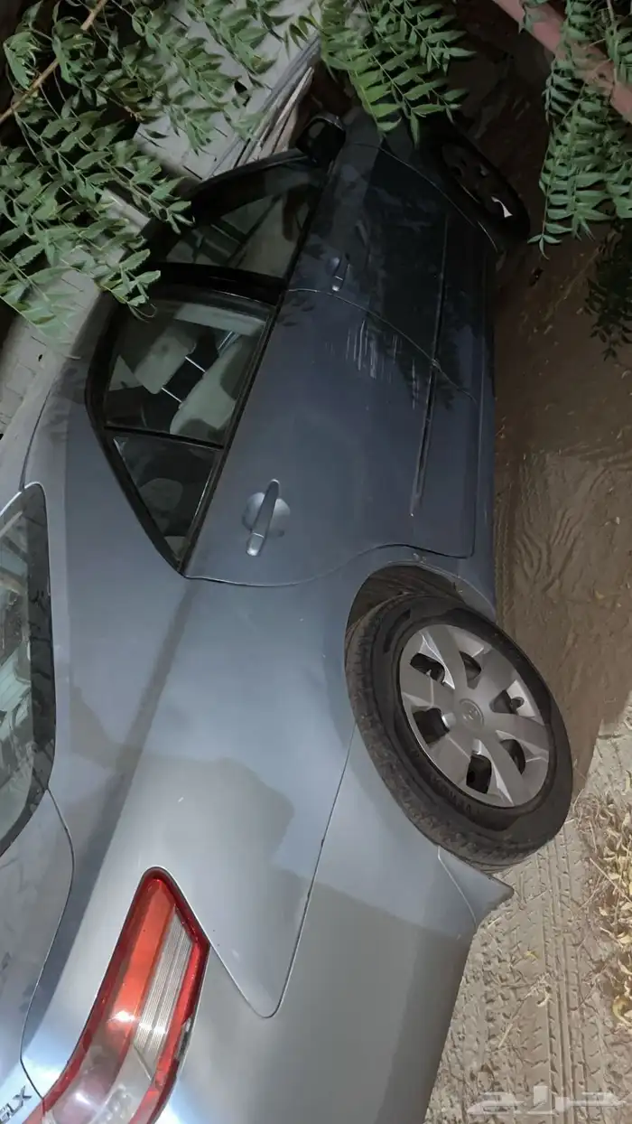 كامري 2010 اللون بحري 1