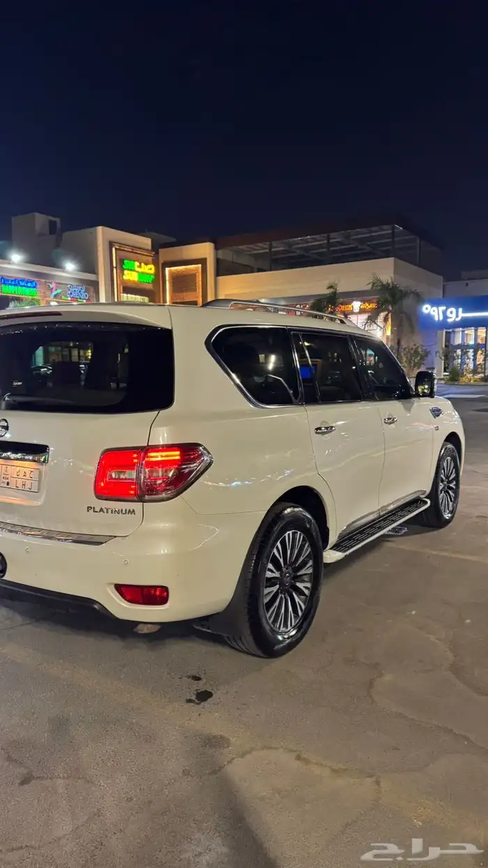 جيب نيسان بلاتينيوم 2016 3