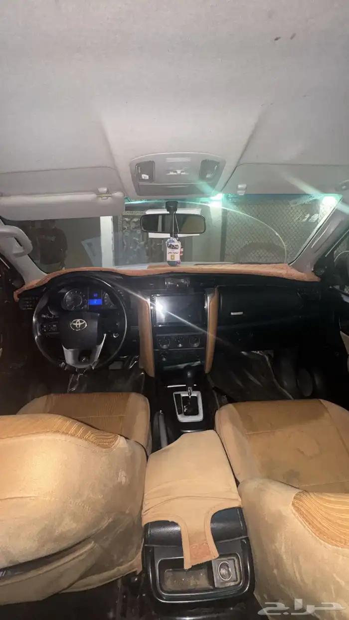 فورتشنر 2016 دبل قير اتوماتيك مفحوص في حاله الوكالة 0