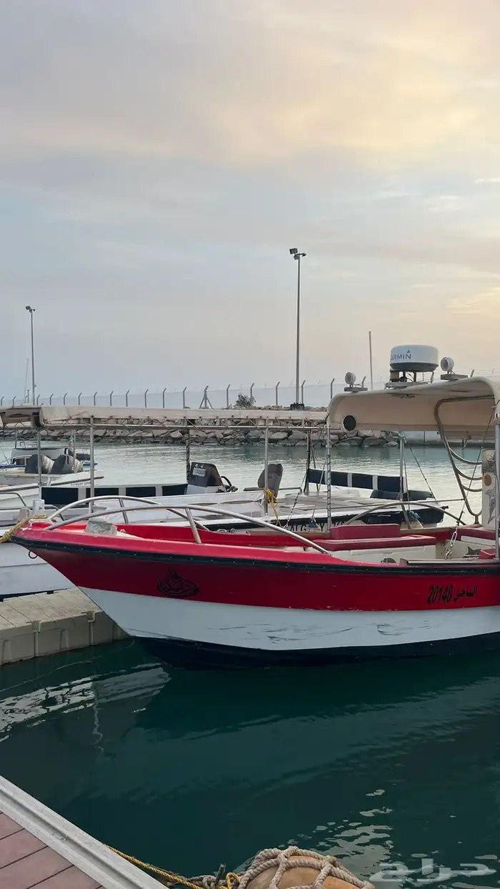 قارب ياماها 9 متر للبيع 7