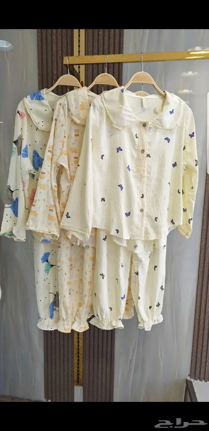 نرجس فلو للملابس الجاهزة فرع المخواة 1