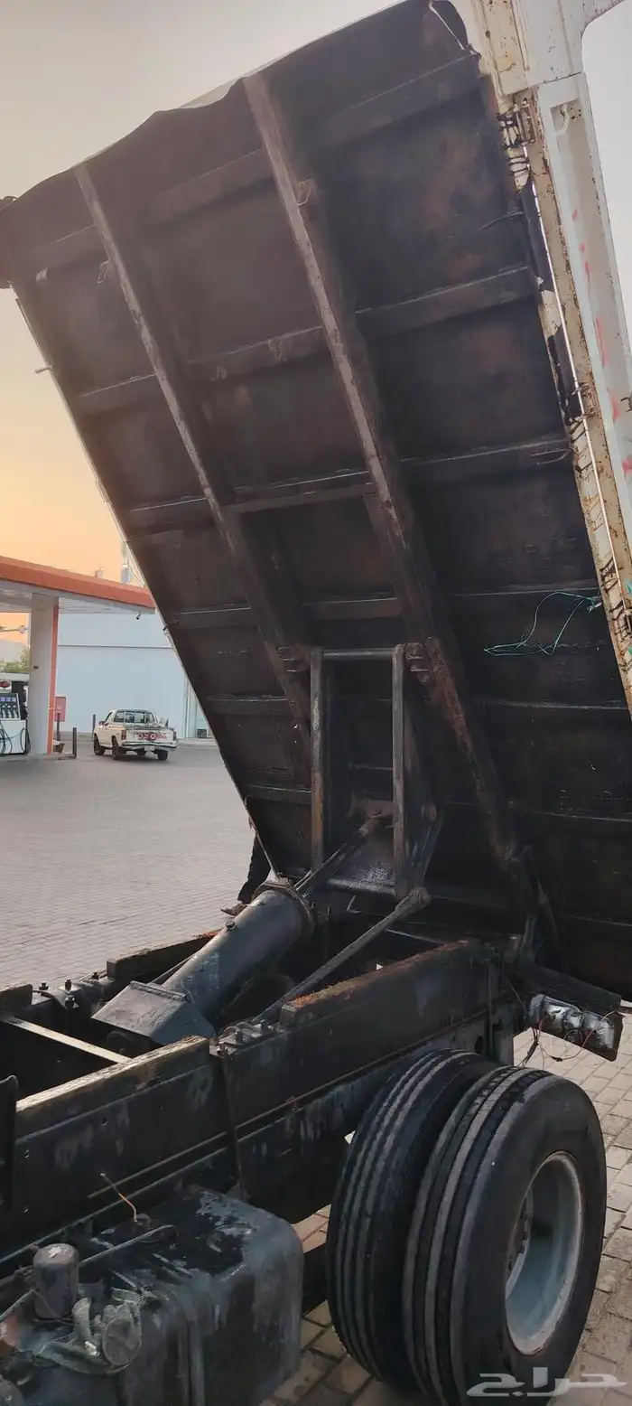 دينه قلاب ديهاتسو موديل 1983 بنزين مكينه وجيروشاصي علا الشرط 5