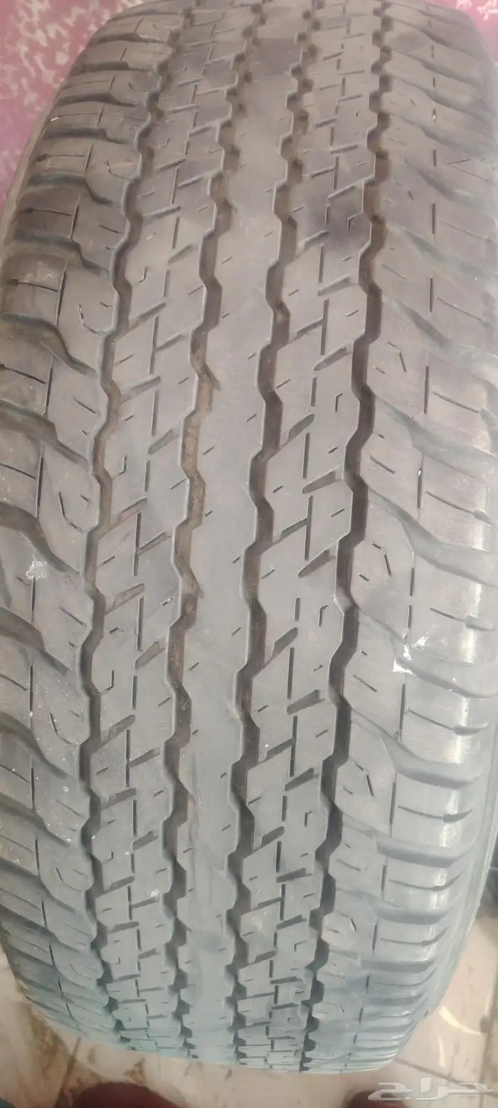 كفرات مستعمل نضيف مقاس 265 65 17 3