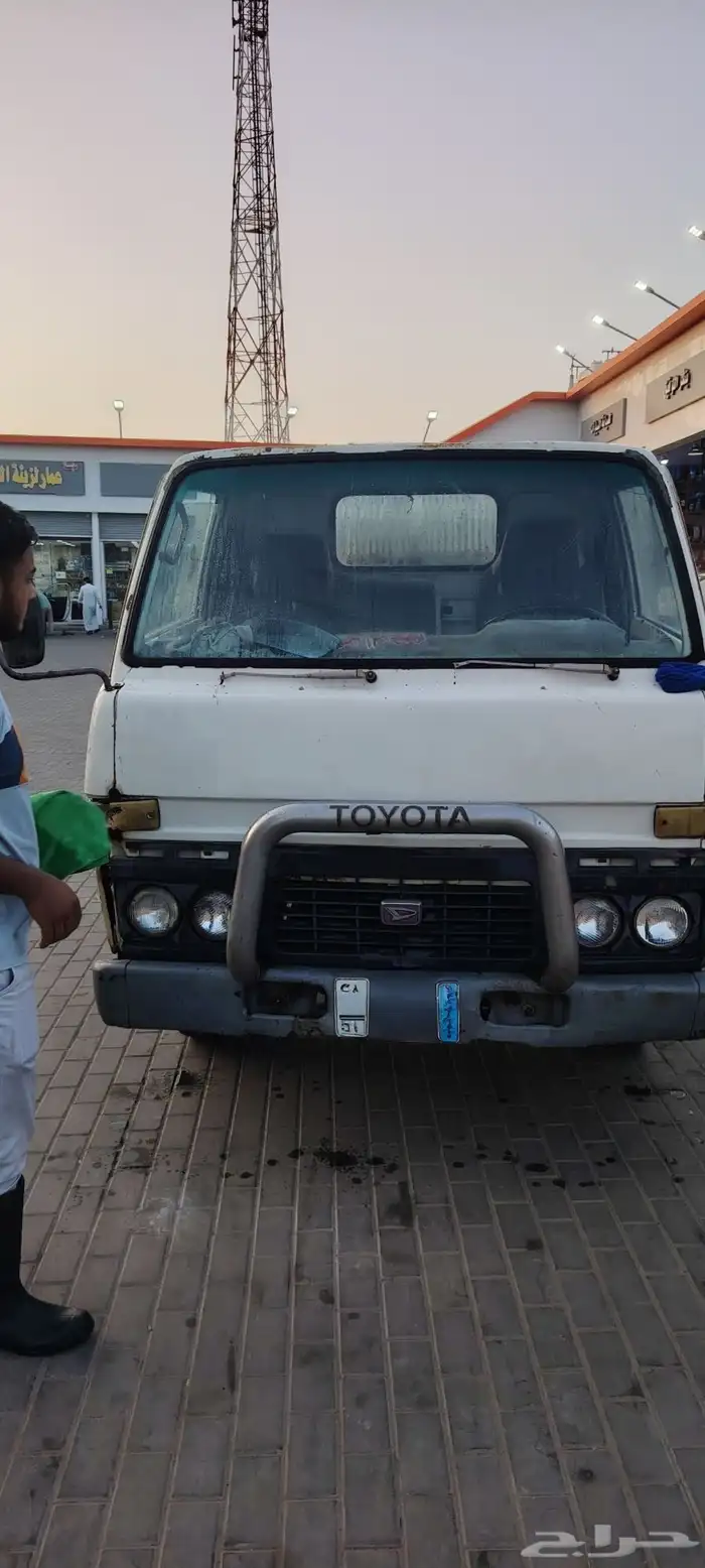 قلاب ديهاتسو موديل 1983 بنزين مكينه وجير وشاصي علا الشرط 5