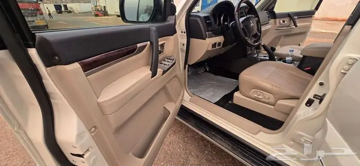 باجيرو 2020 سعودي فل كامل مكينه 3500 علامات مذهبه شبه جديد 16