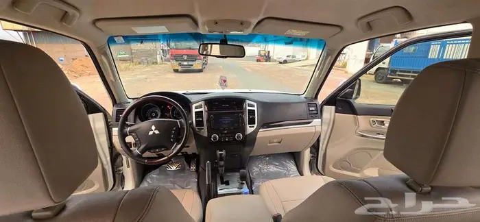 باجيرو 2020 سعودي فل كامل مكينه 3500 علامات مذهبه شبه جديد 17